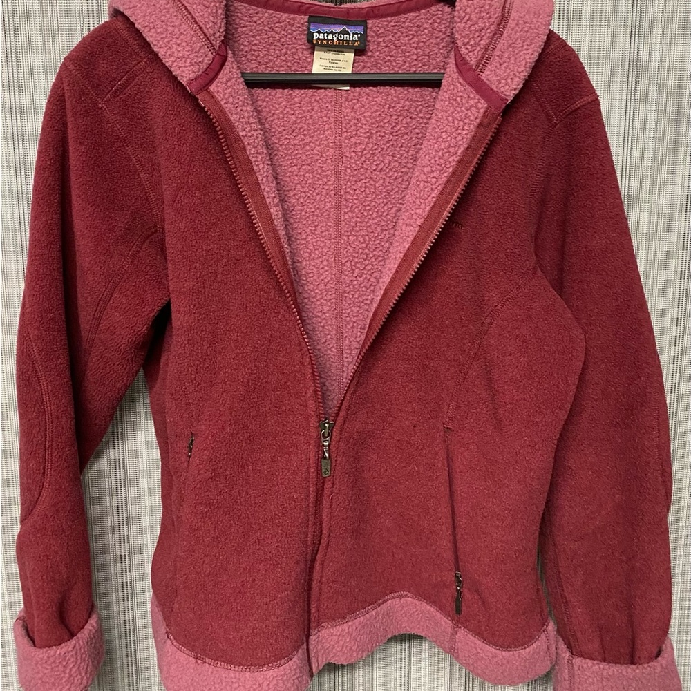 Patagonia Fleece Jacket, SZ M, beautiful pinkish red color.